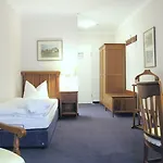 Otel Badehaus Goor Putbus