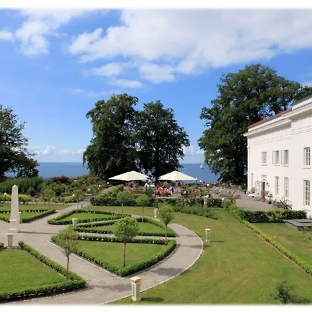 Badehaus Goor Путбус