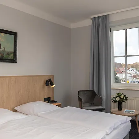 Badehaus Goor 4* Putbus