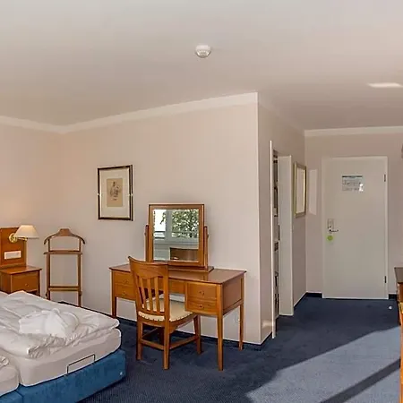 Badehaus Goor 4* Putbus