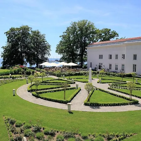 Badehaus Goor 4* Путбус