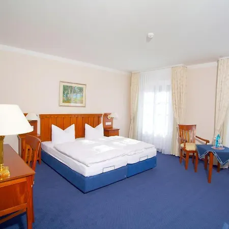 Badehaus Goor Путбус