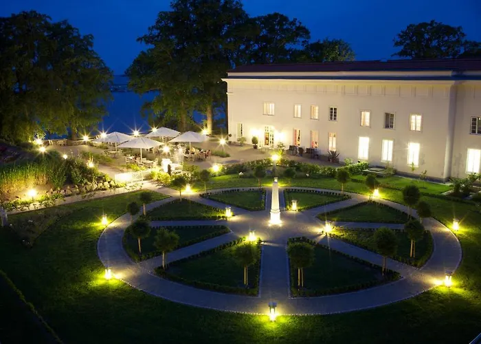 Ξενοδοχείο Badehaus Goor 4*